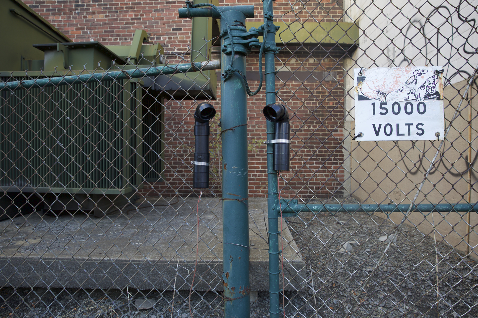 06 6557 Avenue de l'Esplanade - Installation photo 1 - Sounding the City 001 - Montréal 2015-2016